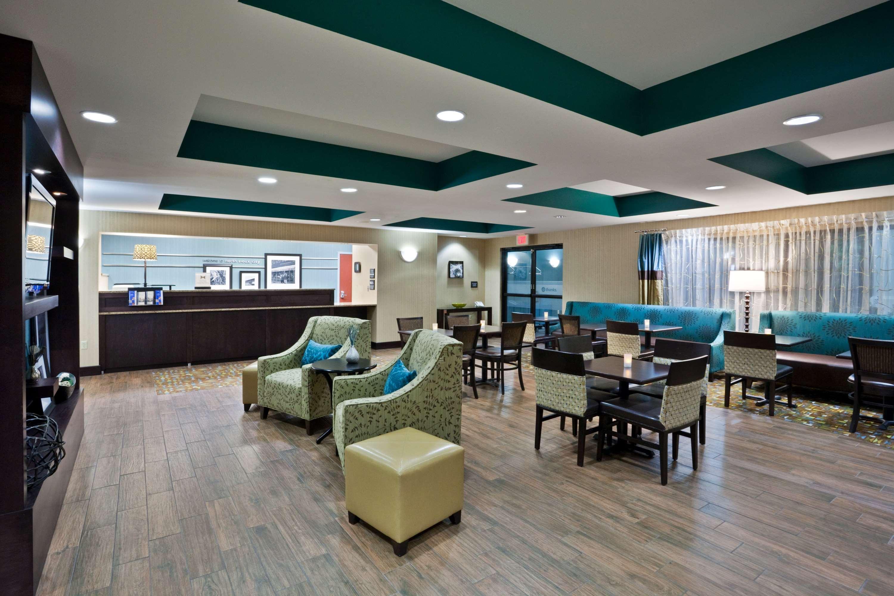 Hampton Inn North Sioux City Екстериор снимка