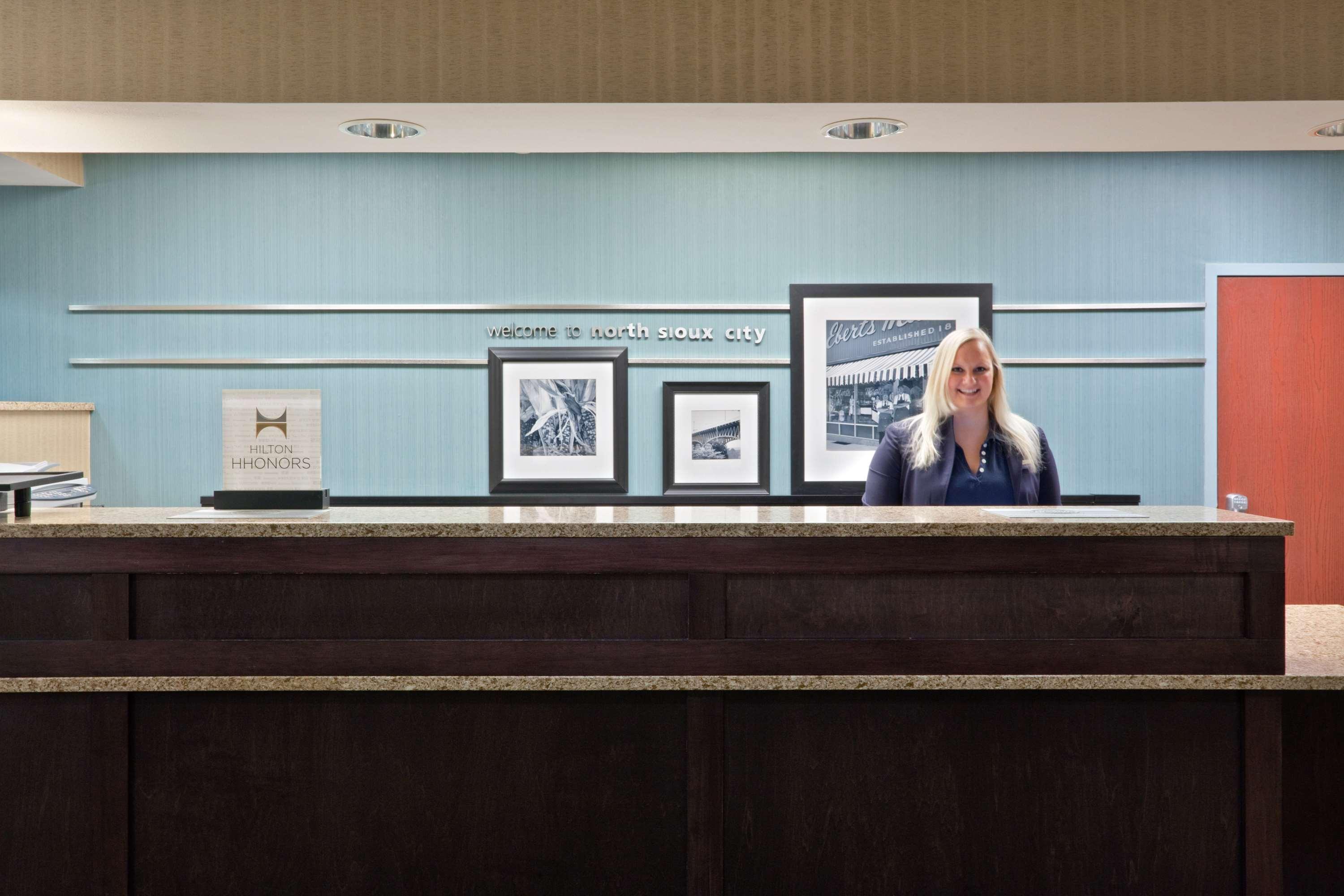 Hampton Inn North Sioux City Екстериор снимка