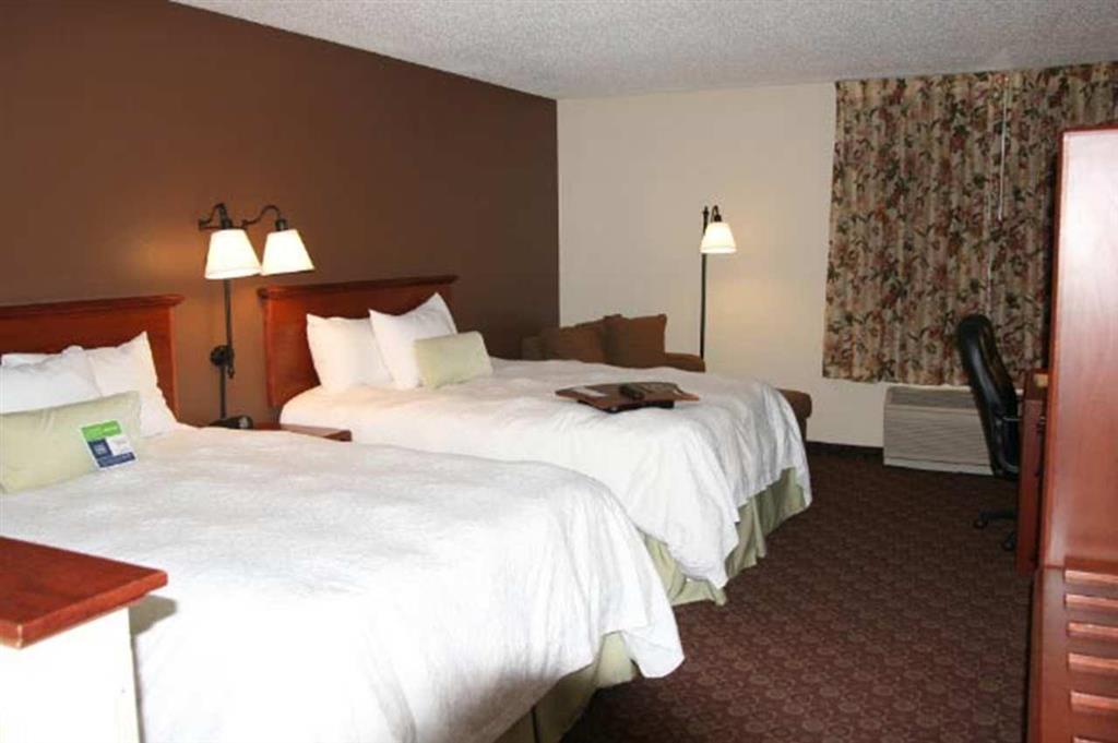 Hampton Inn North Sioux City Стая снимка
